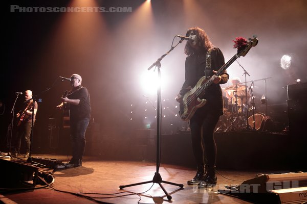 PIXIES - 2023-03-15 - PARIS - Olympia - Joey Santiago - David Lovering - Paz Lenchantin - Charles Michael Kittridge Thompson